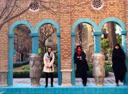 Cum sa imbraci o fata in Iran - Iranul astazi