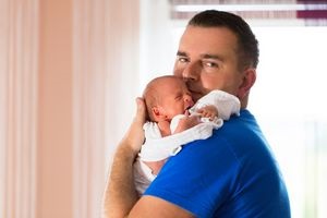 Как да запазим едно новородено бебе чрез кърмене на бебето