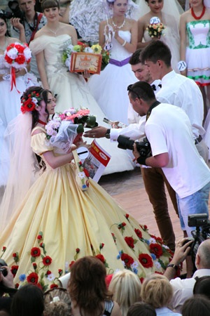 Kamyanets-Podilsky - centru regional de moda nunta