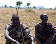 Karamojong și pygmies, lumea de know-how