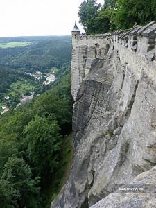 Königstein și Bastai