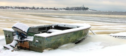Păstrarea unui motor cu barca pe timp de iarnă