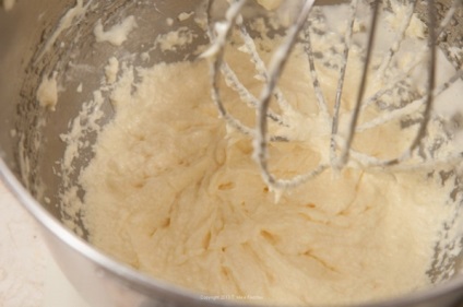 Crema de lapte condensat fiert pentru prăjituri - rețete cu fotografie