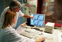 Mágneses rezonancia képalkotás (MRI)