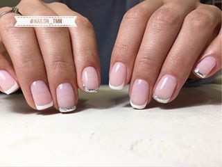 Manikűr Tyumen - s képeket @nailon_tmn Instagram fiók