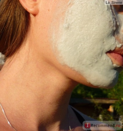 Masca pentru masca elizavecca lapky cu pufos lapte de carbon - 