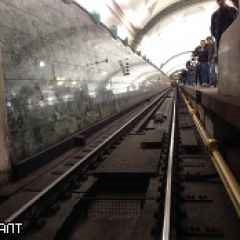 Moscova, știri, oamenii au căzut la șine la stația de metrou - Novogireevo