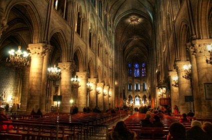Notre Dame de Paris (Notre Dame de Paris) sau catedrala Virginiei din Paris