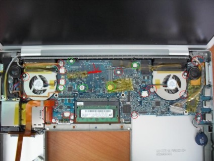 Curățarea sistemului de răcire de pe macbook pro