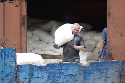 Transportul, livrarea făinii!