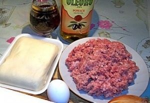 Pușcă de patiserie cu carne tocată - gătit pas cu pas