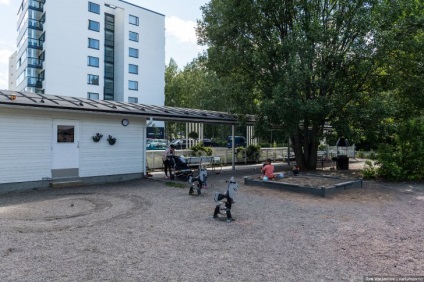 Un exemplu din partea finlandezilor cum să echipeze șantierele în 