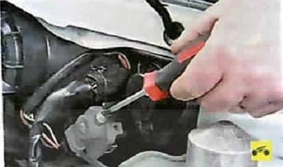 Beállítása fényszóró Nissan Almera Classic videóid kezét