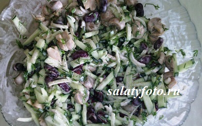 Saláta recept egy fotót sült bab és gomba