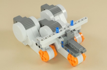 A robot három motor „a robot lego nxt 2