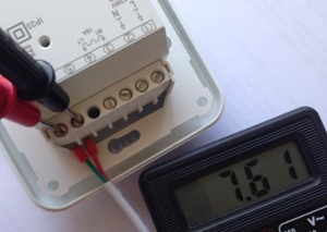 Termoregulatorul spart, termoregulatorul podelei calde nu funcționează, repararea termostatului