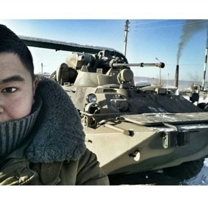 Serviciul soldaților ruși - însărcinați în fotografie în instagram (32 fotografii) - trinitate