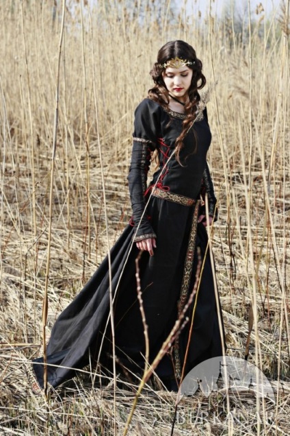 Vânător de rochie medievală