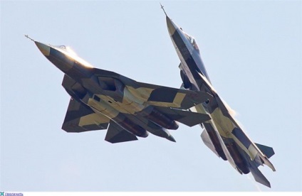 Pachetul t-50 uscat împotriva f-22 raptor - sursa de buna dispozitie