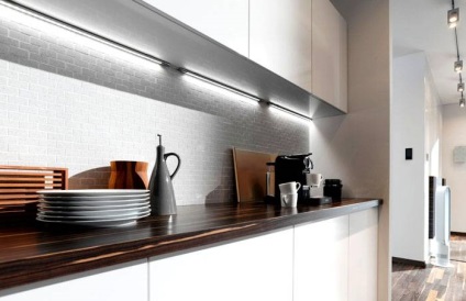 Led de iluminat pentru bucătărie sub tip de dulapuri și de instalare