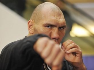 Valuev a spus sincer motivul pentru care a refuzat să lupte cu Klitschko - secolul nostru