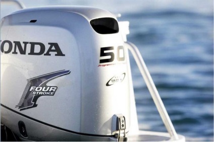 Kiválasztása Honda csónakmotor vagy TOHATSU - melyik márka, hogy előnyben részesíti