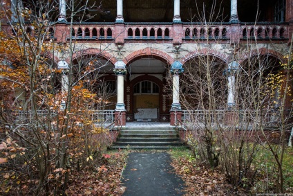 Spitalul abandonat whitec-haillstetten, viață pe fotografie