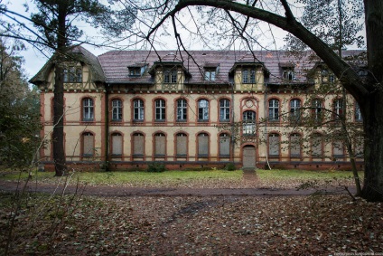 Spitalul abandonat whitec-haillstetten, viață pe fotografie