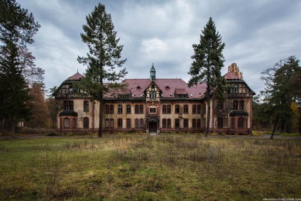 Spitalul abandonat whitec-haillstetten, viață pe fotografie