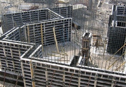 Öntött beton a zsaluzat - az épületek építése és szerkezetek hab blokkok