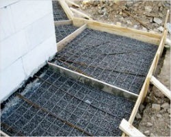 Turnarea betonului în cofraje - construcția de case și structuri de blocuri de spumă