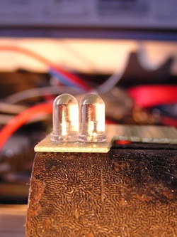 Înlocuirea unui bec într-un fier de lipit pe LED-uri, studio ellexdev