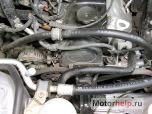 Vezérműszíj csere a Mitsubishi Lancer 1 6 4g18 - és kompresszorok befecskendezésű motorok