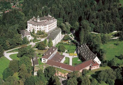 Ambras Castle, Ausztria leírás, fényképek, amely a térképen, hogyan juthat