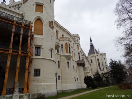 Castle Hluboka nad Vltavou Dél-Csehországban