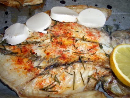 Sült hal keszeg mediterrán recept, a férfiak főzés helyszínen - a legjobb receptek fotókkal