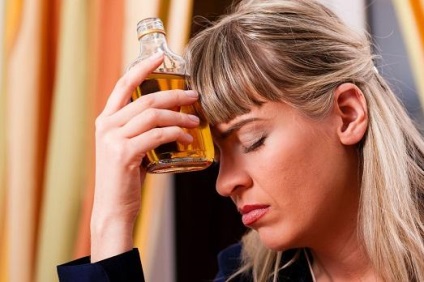 Simptomele alcoolismului feminin și tratamentul dependenței teribile