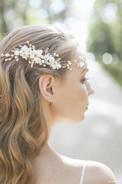 6 lehetőség frizurák a nyári menyasszony