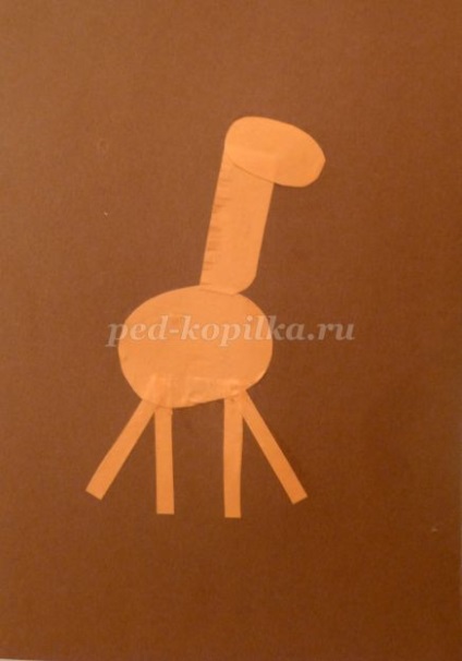 Cererea pentru copiii din grupul pregătitor pentru girafe