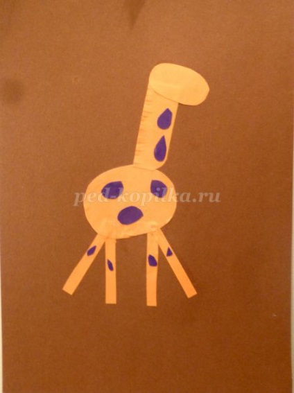 Cererea pentru copiii din grupul pregătitor pentru girafe
