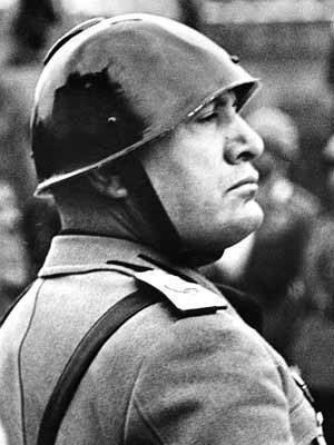 Benito Mussolini - italiană în rusă