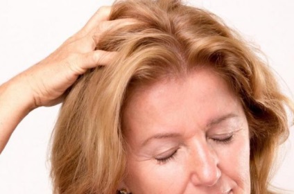 Fájó a fej tetején okozza a jellegzetes tünetek