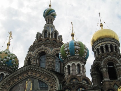 Ce să vezi în Sankt Petersburg timp de 3 zile în toamnă