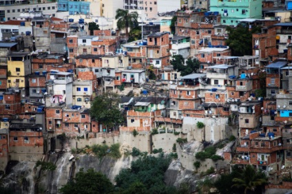 Casa, casa dulce pe periferie