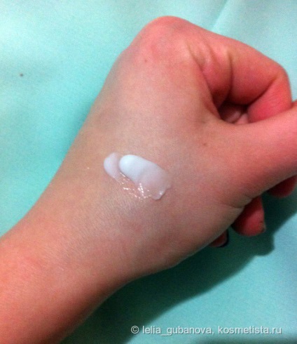 Gél a pattanások ellen és lábtörlők tejszín Oriflame - tiszta bőr - vélemények