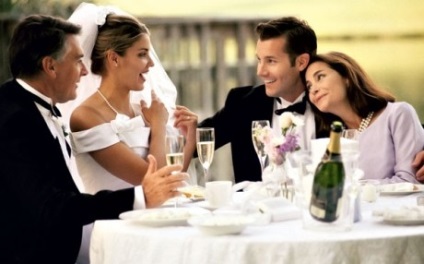 Cum să aranjezi oaspeții la masa de nuntă
