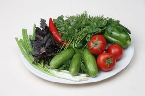 Cum sa faci o salata de castravete cu ceapa pentru retetele simple de salata de iarna care vor fi necesare pentru gatit,