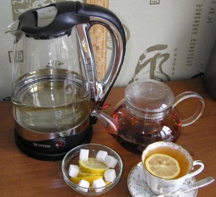 Cum de a elimina mirosul din ceainic electric Cum de a elimina mirosul de plastic este un lucru ușor