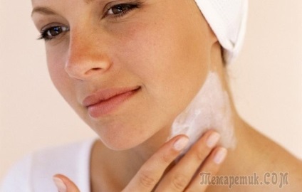 Hogyan törődik a bőrt a nyak és a dekoltázs