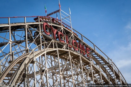 Coney Island, New York - travelfreak